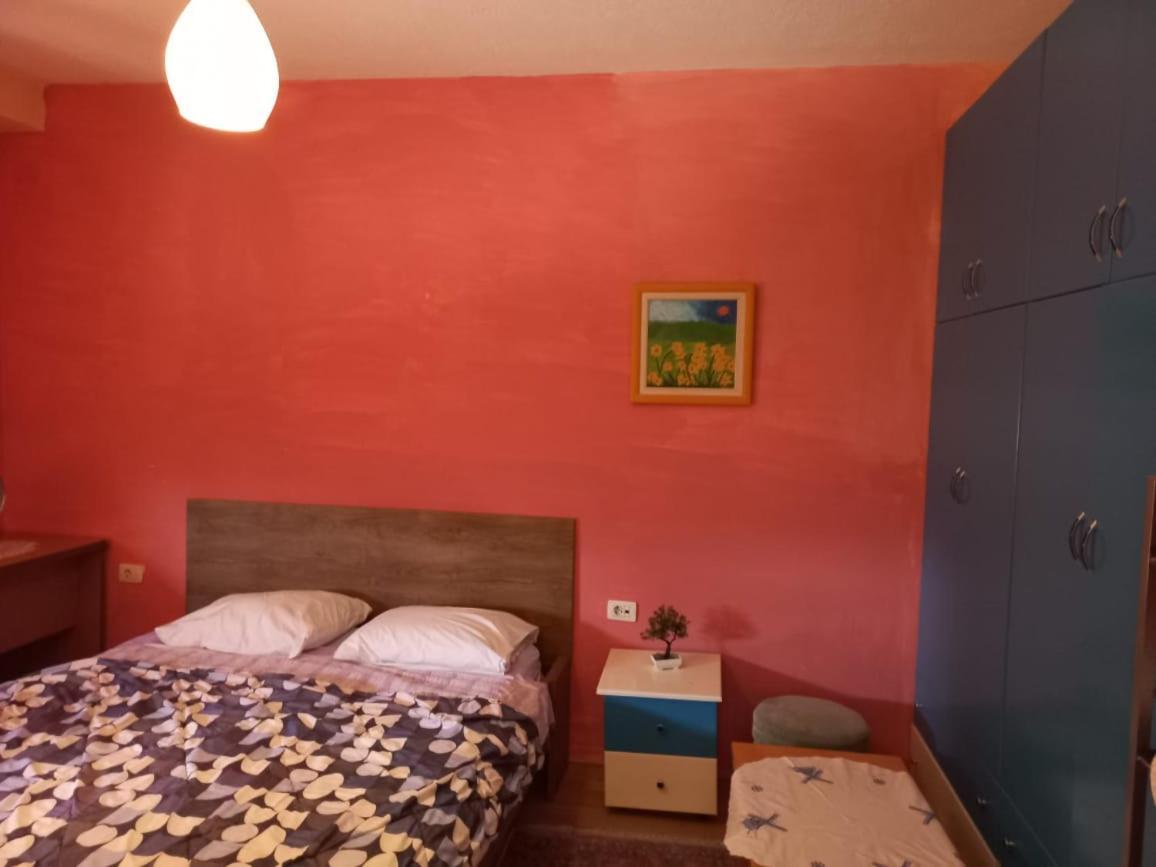 Penthouse Rooms & Aparts Tirana Exterior photo