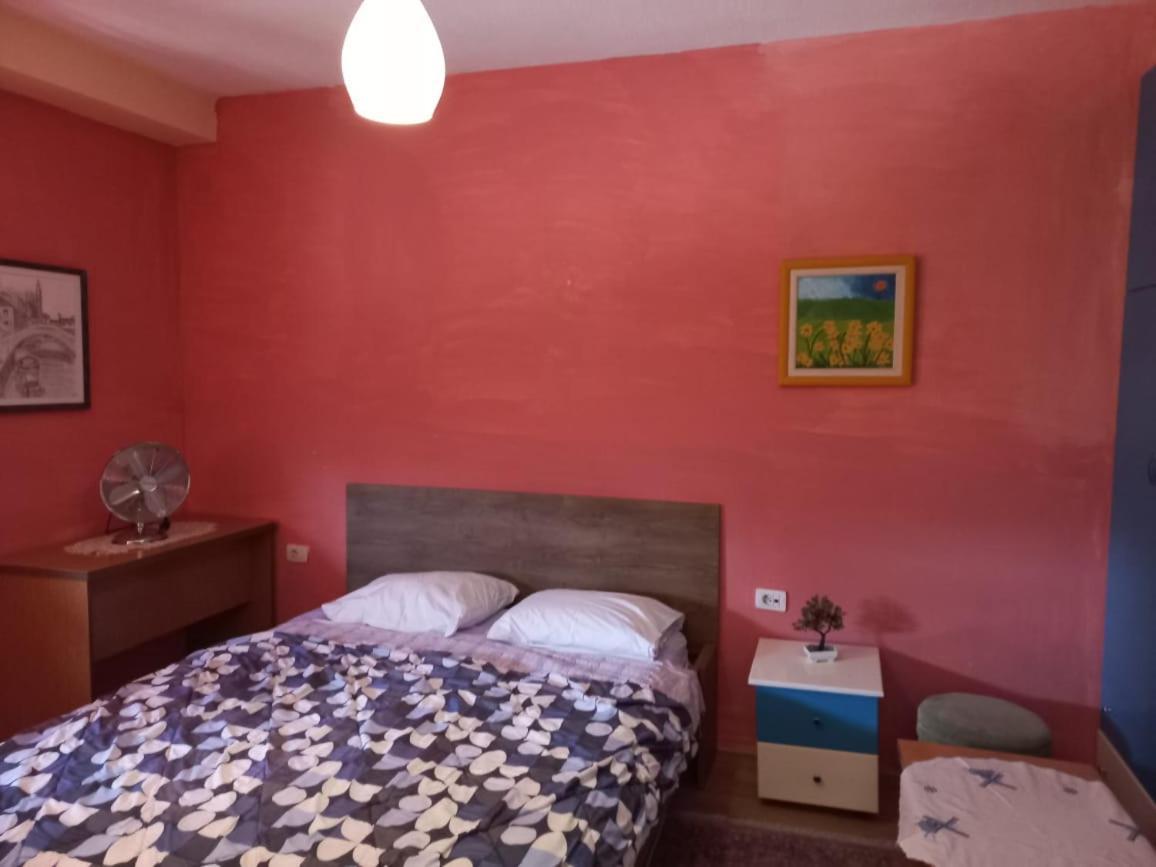 Penthouse Rooms & Aparts Tirana Exterior photo